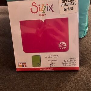 Sizzix Bigz Mini card with flower